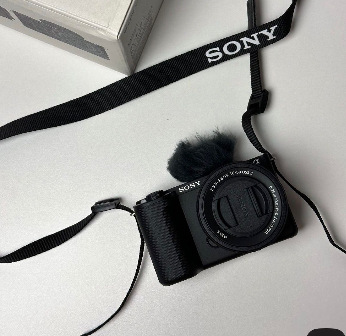 Sony ZV-E10
